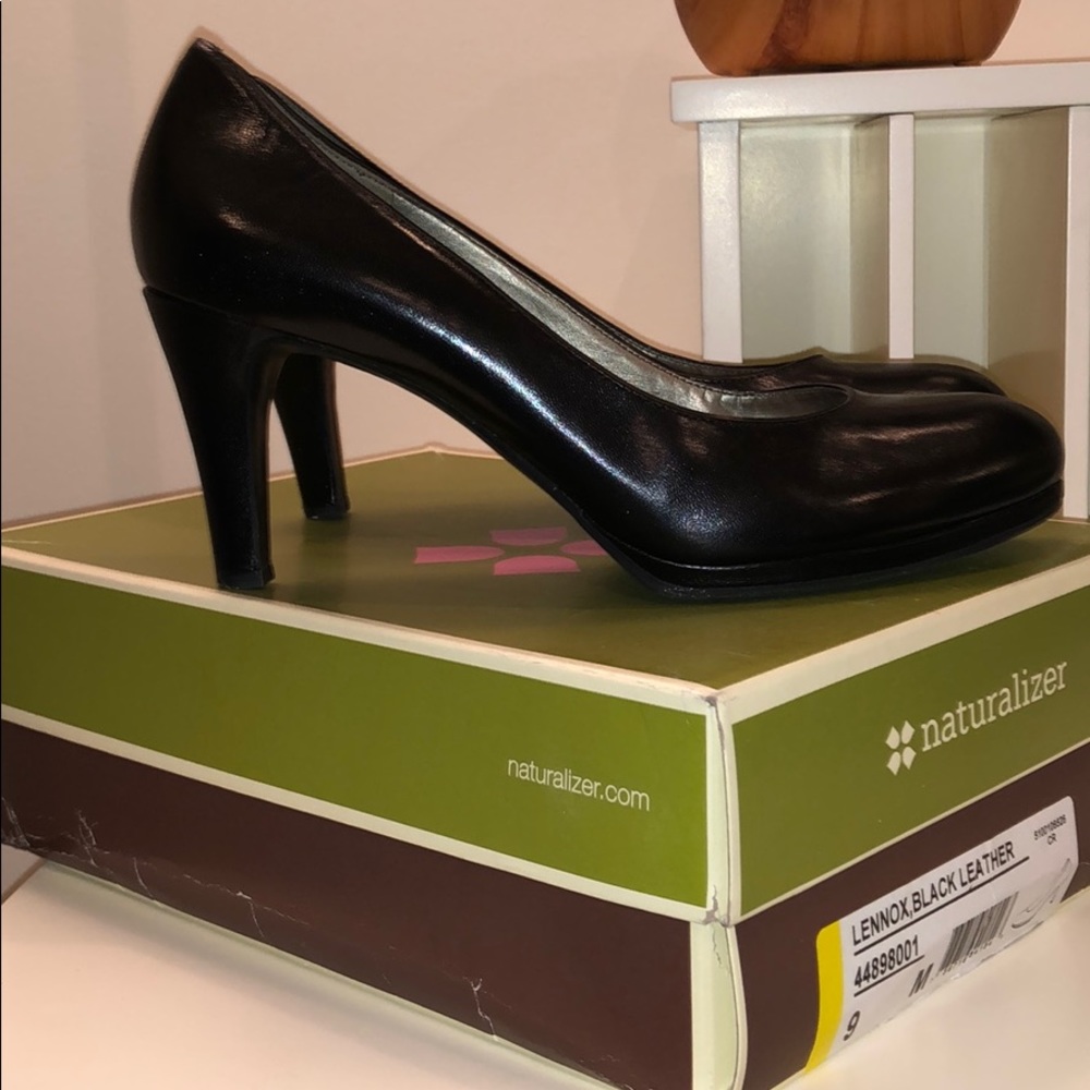 Naturalizer Lennox Black 3”  heel